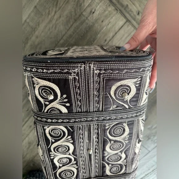 Banda Bag Mini Weekender, stunning handmade bag! - Picture 7 of 16